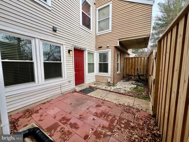 4305 Pembrook Village Dr, Alexandria, VA 22309 - photo 3