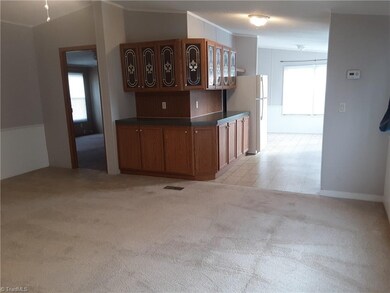 140 Sweetwater Dr, Statesville, NC 28625 - photo 6