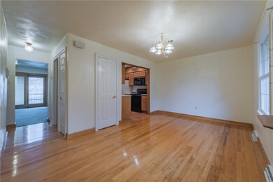 Dining area off the kitchen