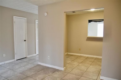 8513 Westchester Dr, Douglasville, GA 30134 - photo 4