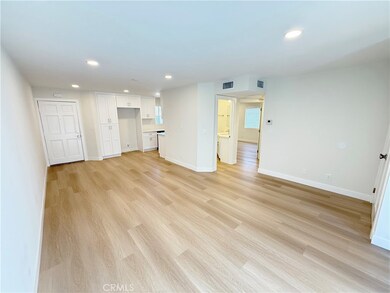 3016 Honolulu Ave unit 11, Glendale, CA 91214 - photo 2