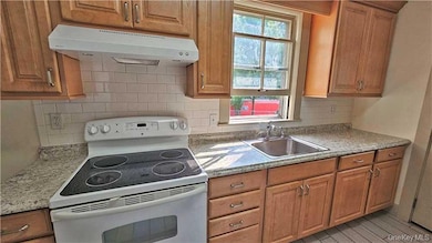 23 Prospect Ave unit 2, Goshen, NY 10924 - photo 4