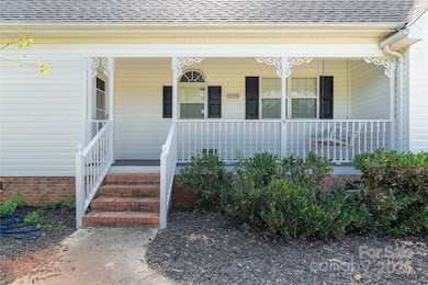 903 Little Brook Cir, York, SC 29745 - photo 7