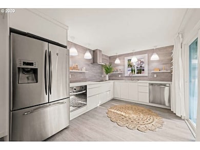 6270 Shakespeare St, Lake Oswego, OR 97035 - photo 7