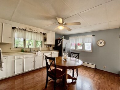 39 Bartlett St, North Weymouth, MA 02191 - photo 7