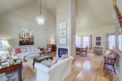 1714 Brun St unit A6, Houston, TX 77019 - photo 5