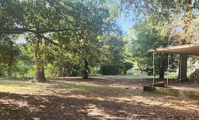 1618 Beverly Ave, Albany, GA 31705 - photo 4