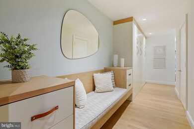 Residences at 22 West unit 1E, Washington, DC 20037 - photo 5