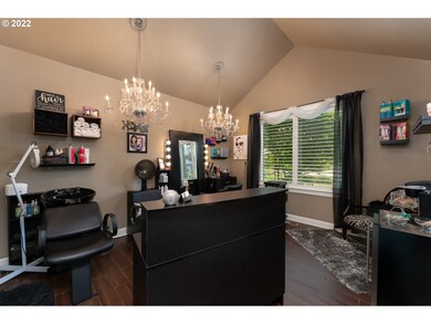 1991 Furlong Ct, West Linn, OR 97068 - photo 4