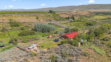 101 W Slavin Rd, Yakima, WA 98903 - photo 6