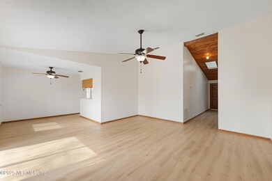9_2292 sloop ct edit-13