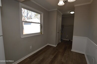 405 Cedar Ct, Jacksonville, NC 28546 - photo 7