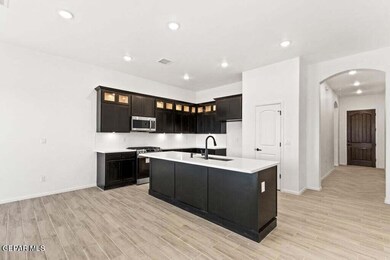 20230420042220659303000000-o