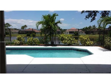 Swimming Pool/Hot Tub/Sauna