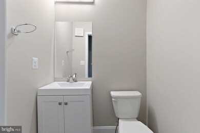 719 N Lakewood Ave, Baltimore, MD 21205 - photo 4