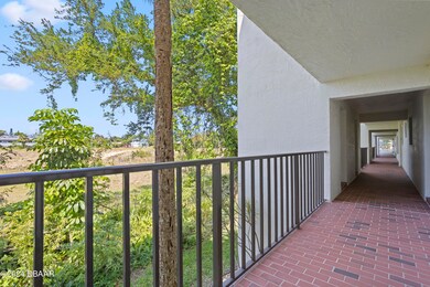 944 S Peninsula Dr unit 110, Daytona Beach, FL 32118 - photo 6