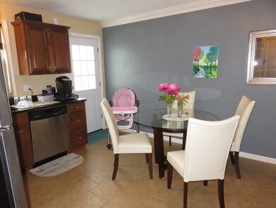 22 Ymca Dr unit 4, Lowell, MA 01852 - photo 4