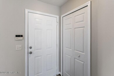 5877 Liska Dr, Jacksonville, FL 32244 - photo 3