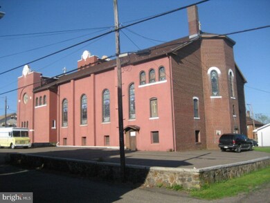 101 E Grant St, McAdoo, PA 18237 - photo 4