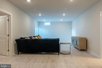 402 Meadow Creek Dr, Bowie, MD 20716 - photo 7