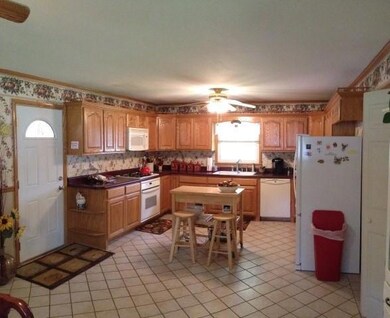 1205 Royal Trail, Manchester, TN 37355 - photo 2