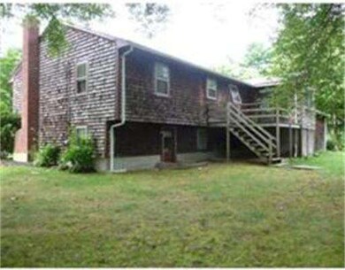 94 Atkinson Dr, Bridgewater, MA 02324 - photo 3