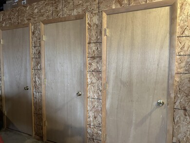 2221 10th St S, Wisconsin Rapids, WI 54494 - photo 4