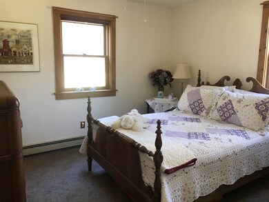 1079 Rabbit Hollow Rd, Northfield, VT 05663 - photo 7