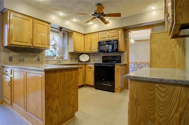 15231 W 84th St, Lenexa, KS 66219 - photo 3