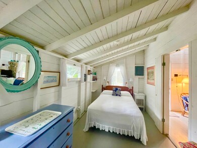 10 Harrison Ave, Oak Bluffs, MA 02557 - photo 6