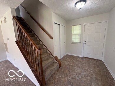 11663 Congressional Ln, Indianapolis, IN 46235 - photo 6