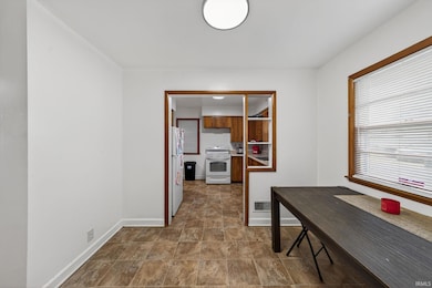 2206 Prast Blvd, South Bend, IN 46628 - photo 6