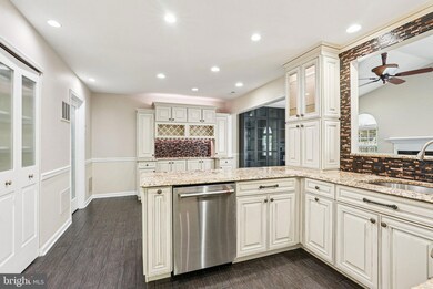 5 Locust Ln, Newtown, PA 18940 - photo 7