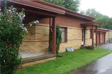 1936 California St, Columbus, IN 47201 - photo 2