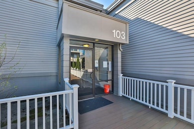003-Entrance