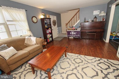 12 Cherry St, Bechtelsville, PA 19505 - photo 3