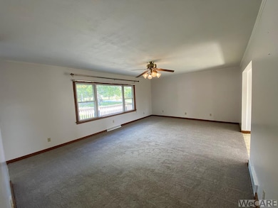 405 Infirmary Rd, Wapakoneta, OH 45895 - photo 2