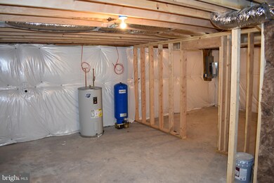 108 Red Squirrel Rd, Harpers Ferry, WV 25425 - photo 4