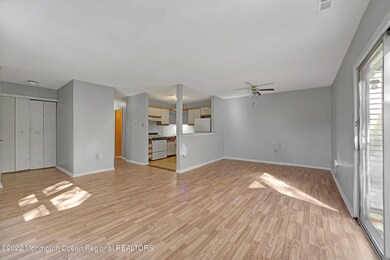 202 E Winged Foot Ct, Little Egg Harbor Township, NJ 08087 - photo 5