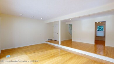 13-web-or-mls-1850 Burcham Dr (13)