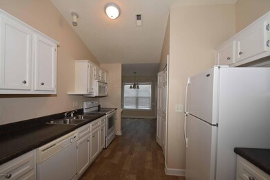 1205 Price Dr unit B, Greenville, NC 27834 - photo 5