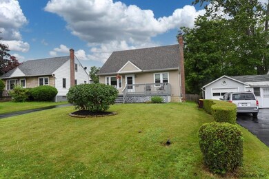 2 Lakeshore Dr, Rensselaer, NY 12144 - photo 3