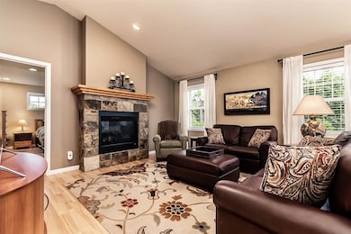 5223 Buttonbush Dr, Fitchburg, WI 53711 - photo 6