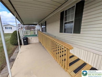 43 David Dr, Walnutport, PA 18088 - photo 3