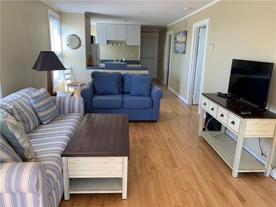 46 William St unit 3, Newport, RI 02840 - photo 2