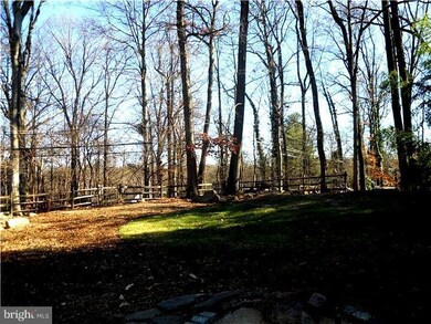 11 Devonwood Rd, Wayne, PA 19087 - photo 4
