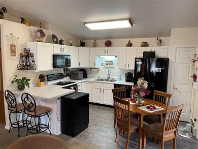 634 1/2 29 1 4 Rd unit A, Grand Junction, CO 81504 - photo 5