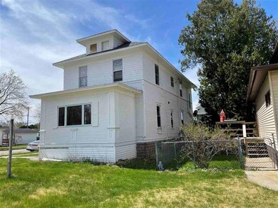 1321 Superior Ave, Tomah, WI 54660 - photo 3