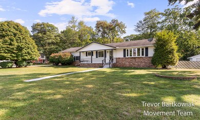 1243 Crandall Ave, Norton Shores, MI 49441 - photo 2