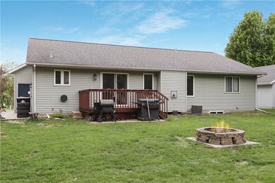 2531 Balsam Ct, Eau Claire, WI 54703 - photo 4